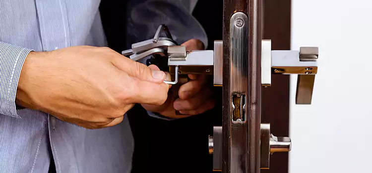 Commercial Door Lock Repair Brooklin